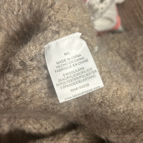 NWOT Le Bon Shoppe Chunky Cardigan - Picture 5 of 5